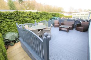 RAISED SEATING AREA - click for photo gallery